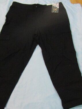NWT SONOMA BLACK Utility Cargo CAPRI PANTS Size 8 Petite Ultracomfort Waistband